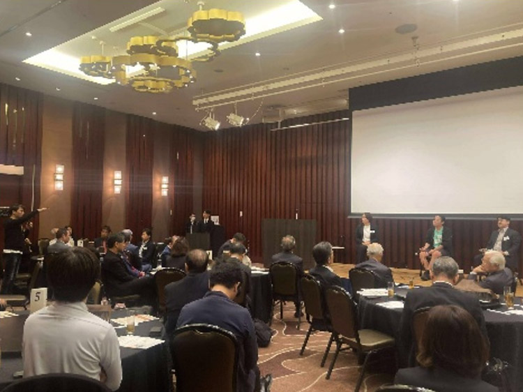 【開催報告/連合会・九州経済ファオーラム】「第14回 産学官交流会～産学官ダイアログ～」（10月27日開催）写真