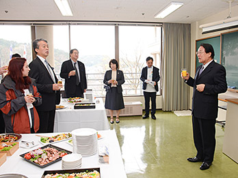 高校生向けEnglishキャンプ「福岡未来創造キャンプOn Your Mark!」写真